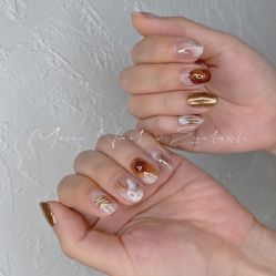 -Momo nail 日系美甲