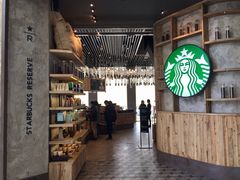 大堂-星巴克臻选(湖滨道店)