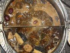-一绪に寿喜烧自助(世茂广场店)
