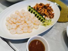虾双拼-品悦酒店(三林古镇店)