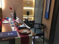 包厢-红鼎豆捞·非遗鲍皇汤火锅(宝丰路店)