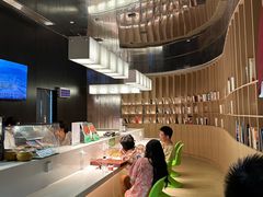 -涨巢·潮玩水疗局