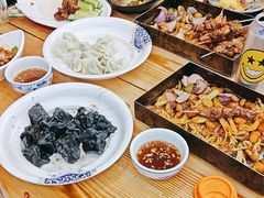 -老东镇啤酒屋海鲜加工·蒸汽海鲜·海鲜烧烤(台东店)