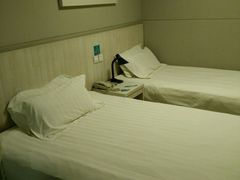 -锦江之星(西安大雁塔小寨地铁站店)