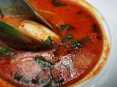 冬阴功汤-Golden Lily河内巴黎法越料理餐厅(建国西路店)