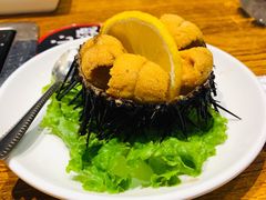 生吃海胆-海味当家·蒸锅海鲜(中山广场创始店)