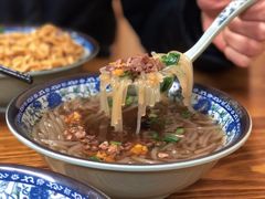 牛肉粉丝-无名氏宵夜小摊(祝家三姐妹馄饨店)