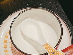 -山城外·非遗酸菜鱼(盛龙广场店)