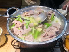 -肖四女乐山跷脚牛肉(世博源店)