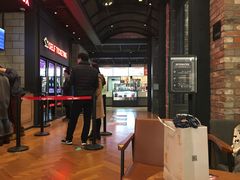 -CGV影城(滨江天街IMAX店)