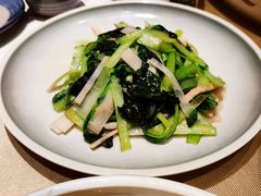 -八府香鸭·啫啫煲(华山路店)