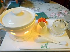 -燕庭·纯燕窝·甜品下午茶(南京西路店)