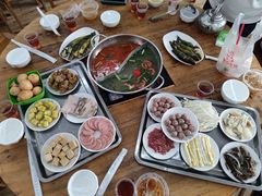-苗伯妈酸汤火锅