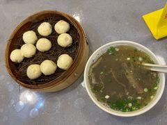 -佬钱湾仔(衣裳街店)