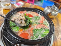 -钰洁腊排骨火锅