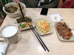 -李先生牛肉面大王(北京站售票厅餐厅)