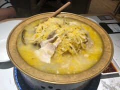 -关东小磨东北菜(漕河泾印象城店)
