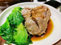 白灼时蔬爽肉丸-聚鲜港（五洞）牛肉自选火锅