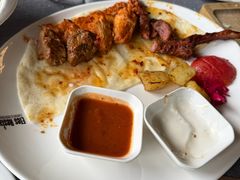 -Efes Turkish & Mediterranean Cuisine 艾菲斯餐厅(陆家嘴店)