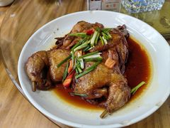 稻草鸡-芦茨金富饭庄·25年老字号·专做稻草鸡