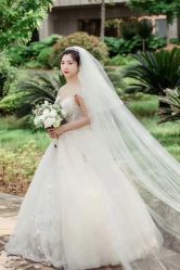 -艾米丽婚纱礼服