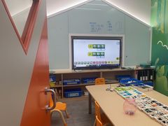 -斯坦星球AI编程·机器人科创·科学实验·信奥·思维·STEM·乐高·竞赛考级(长宁虹桥大融城荟聚中心)