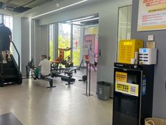 -超鹿运动(五四路恒力城店)