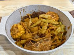 -内蒙焖面大盆骨餐馆(山大路店)