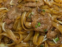 炒牛河-美食店(华贵路店)