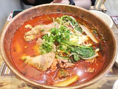-成都你六姐·牛肉冒菜(上海环宇荟店)