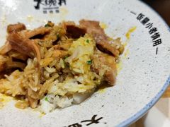 -熊吞·大碗丼烧肉饭(西市场嘉华店)