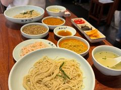 -裕兴记•蟹黄面馆(人民广场店)