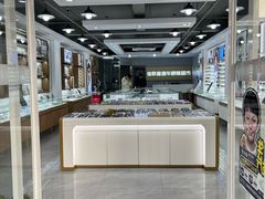 -佳联直通车眼镜超市(西藏南路店)