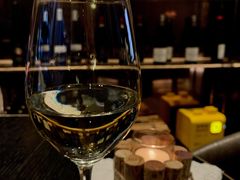 -wineapp葡萄酒餐吧(外滩金融中心店)