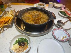 -佬缸炮江湖川菜(玉林店)