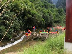 -重庆神龙峡漂流