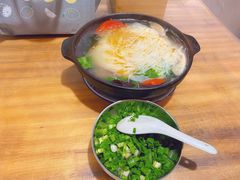 -贵州沾水米线(学田湾店)