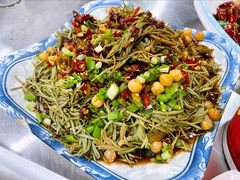 凉拌松尖菜-邹胖哥好好吃餐馆(荔波美食街店)