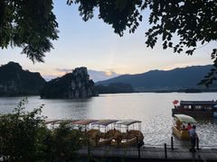 -星湖旅游景区七星岩