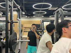 -Z&B Fitness Studio·Gym(前滩L+PLAZA店)