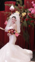 -不晚国际婚纱礼服