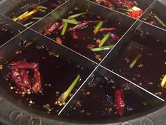 -疯狂的筷子老灶九宫格火锅