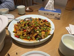 -严记小天府酸菜鱼(西四路店)