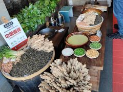 自助取餐区-凤凰山斑鱼馆(恭城店)