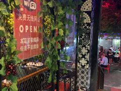 -夜猫子串吧·龙虾.江西小炒(万塘路店)