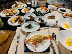 -广州花园酒店-凌璇阁360度高空海鲜自助餐CAROUSEL