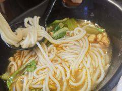 -桂在香知桂林米粉(红博中央公园店)