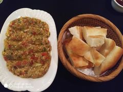 -Efes Turkish & Mediterranean Cuisine 艾菲斯餐厅(陆家嘴店)
