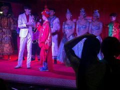 -关东情主题文化演艺餐厅