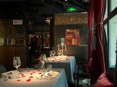 -弦月窗LUNETTE BY AMANDA(复兴路店)